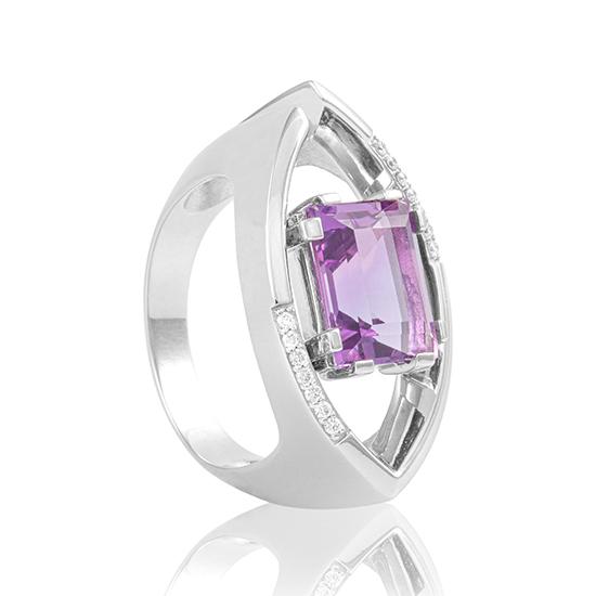Hersteller-Originalaufnahme: RING - E.AMETHYST/Brill. 0,077 Ct. H/si; abgebildete Ausführung 41051810-24-20-1-0-48